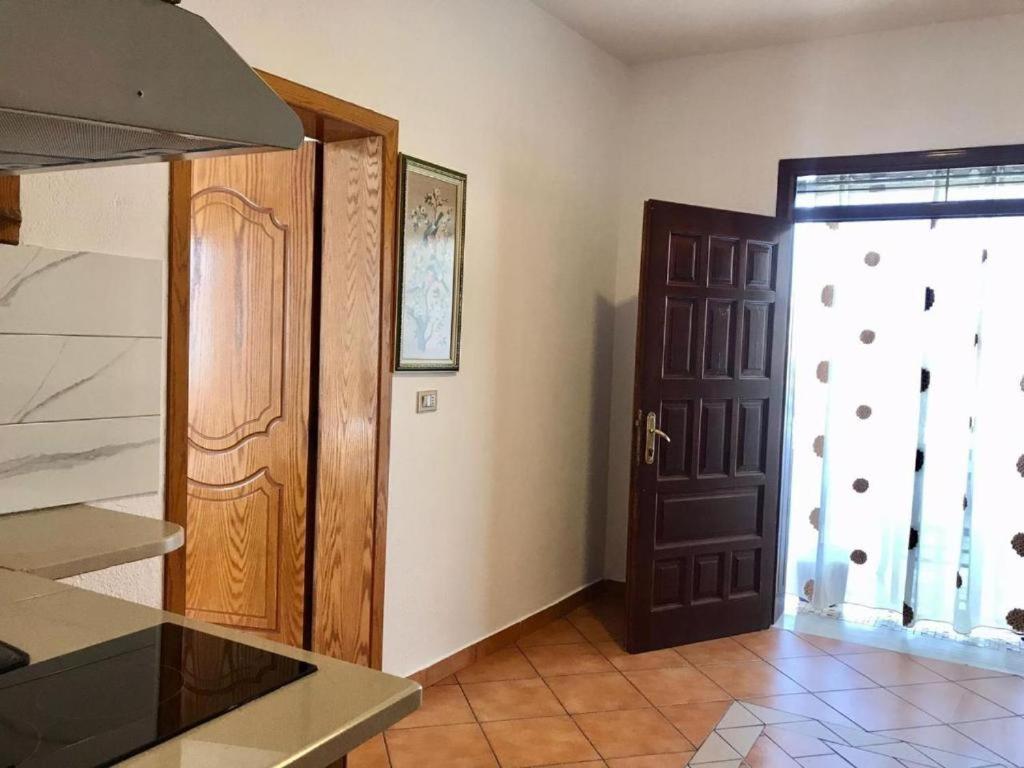 Arlind'S Apartaments Vlorë Екстериор снимка