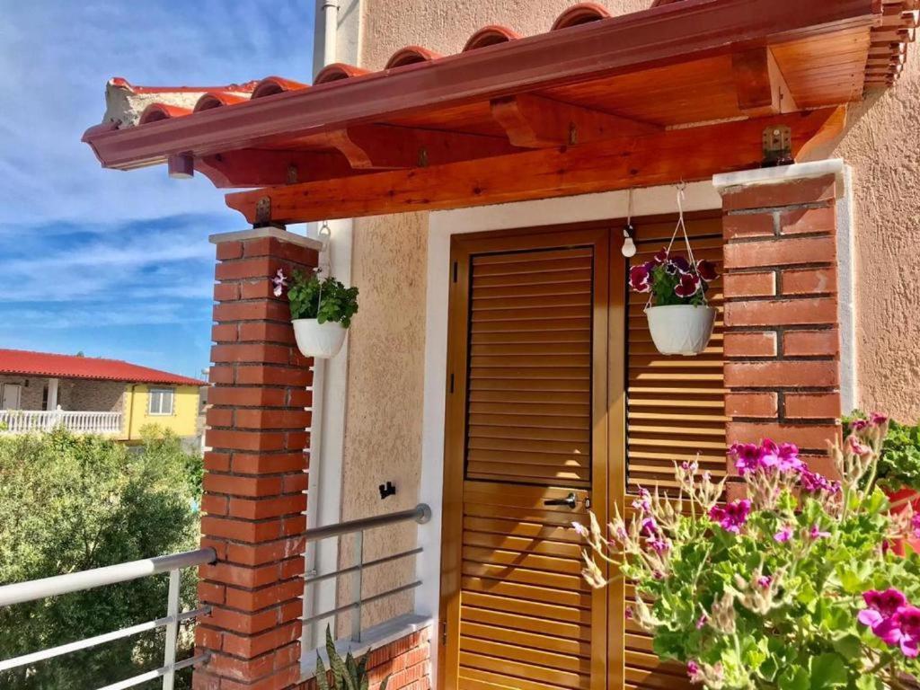 Arlind'S Apartaments Vlorë Екстериор снимка