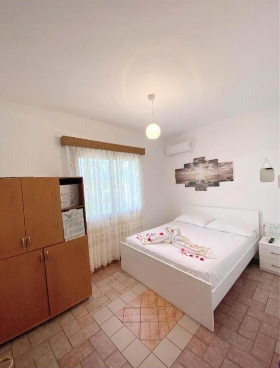 Arlind'S Apartaments Vlorë Екстериор снимка