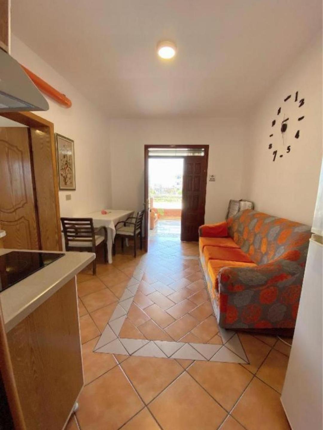 Arlind'S Apartaments Vlorë Екстериор снимка