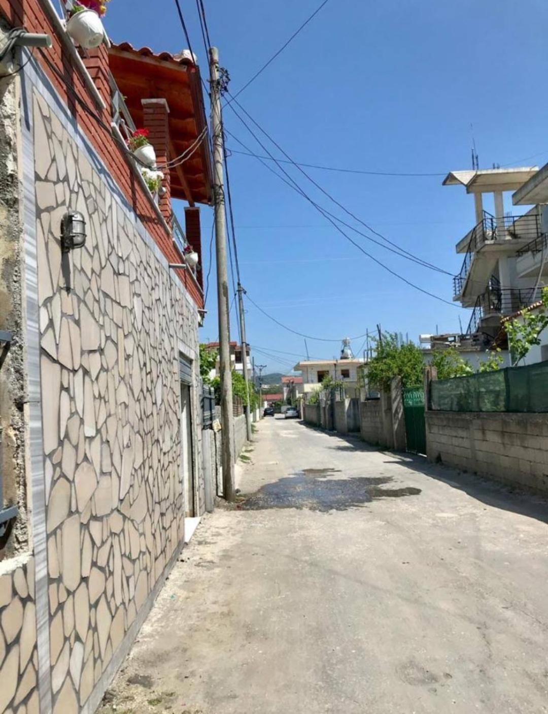 Arlind'S Apartaments Vlorë Екстериор снимка